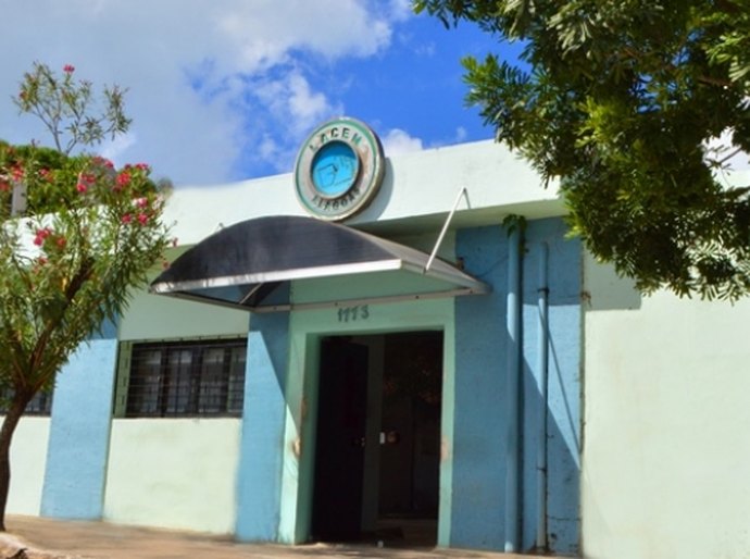 Lacen suspende atendimento hoje (30) para manutenção predial