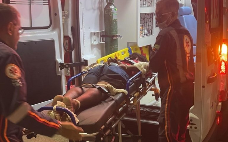 Ronda no Bairro atende homem em surto psicótico no bairro de Jacarecica