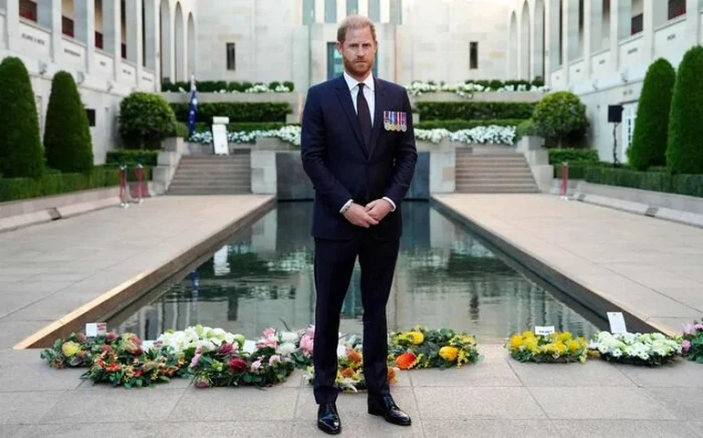 Harry desabafa sobre desafios da paternidade e desejo de ser 'um pai melhor'
