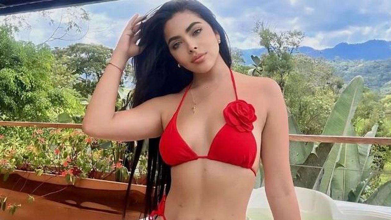 Ex-candidata à Miss Equador é morta a tiros dentro de restaurante