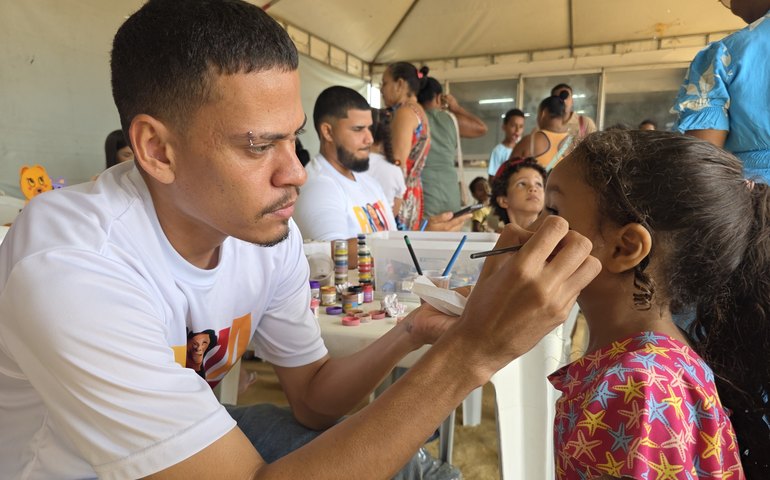 Brota na Grota leva saúde, inclusão digital e cidadania ao Benedito Bentes 2