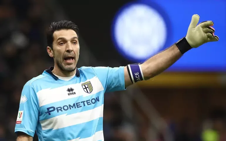 Lenda do futebol italiano, Buffon deve anunciar aposentadoria nos próximos dias
