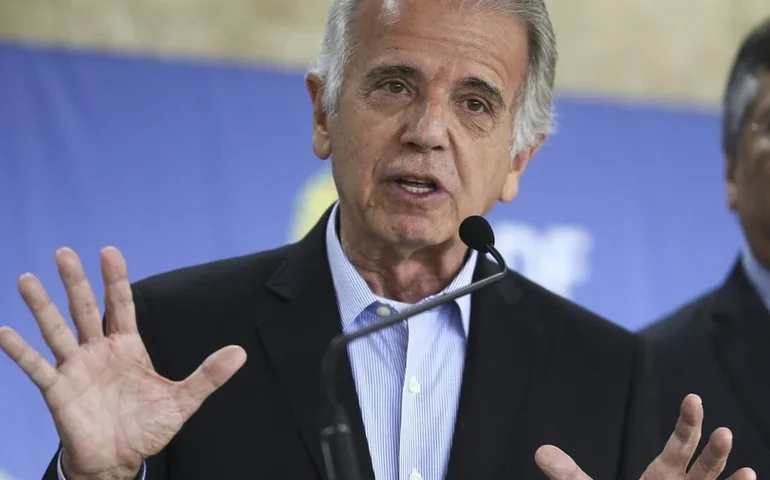 Ministro da Defesa critica orçamento das Forças Armadas no País e volta a pleitear mais verbas