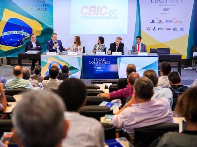 Procurador-chefe do MPF/AL participa de evento sobre ética nos negócios