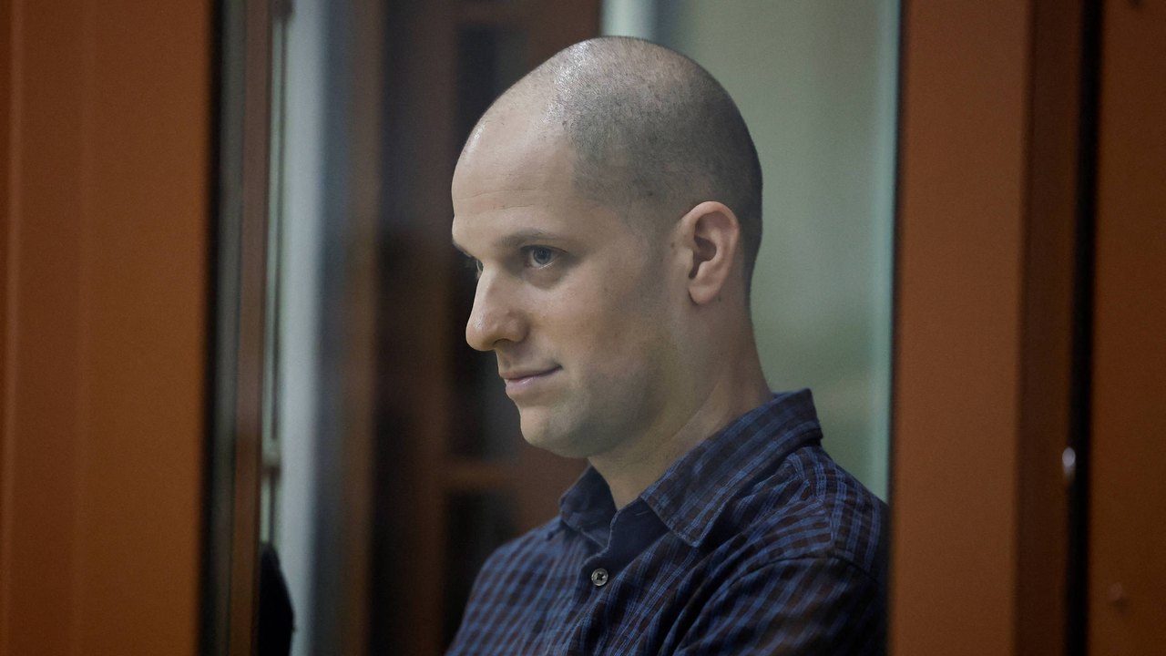 Rússia condena jornalista americano preso por suspeita de espionagem a 16 anos de prisão