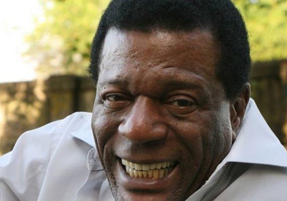 Almir Guineto morre aos 70 anos