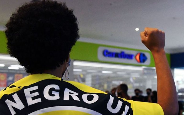 Agressões a negros em mercados não têm punição severa