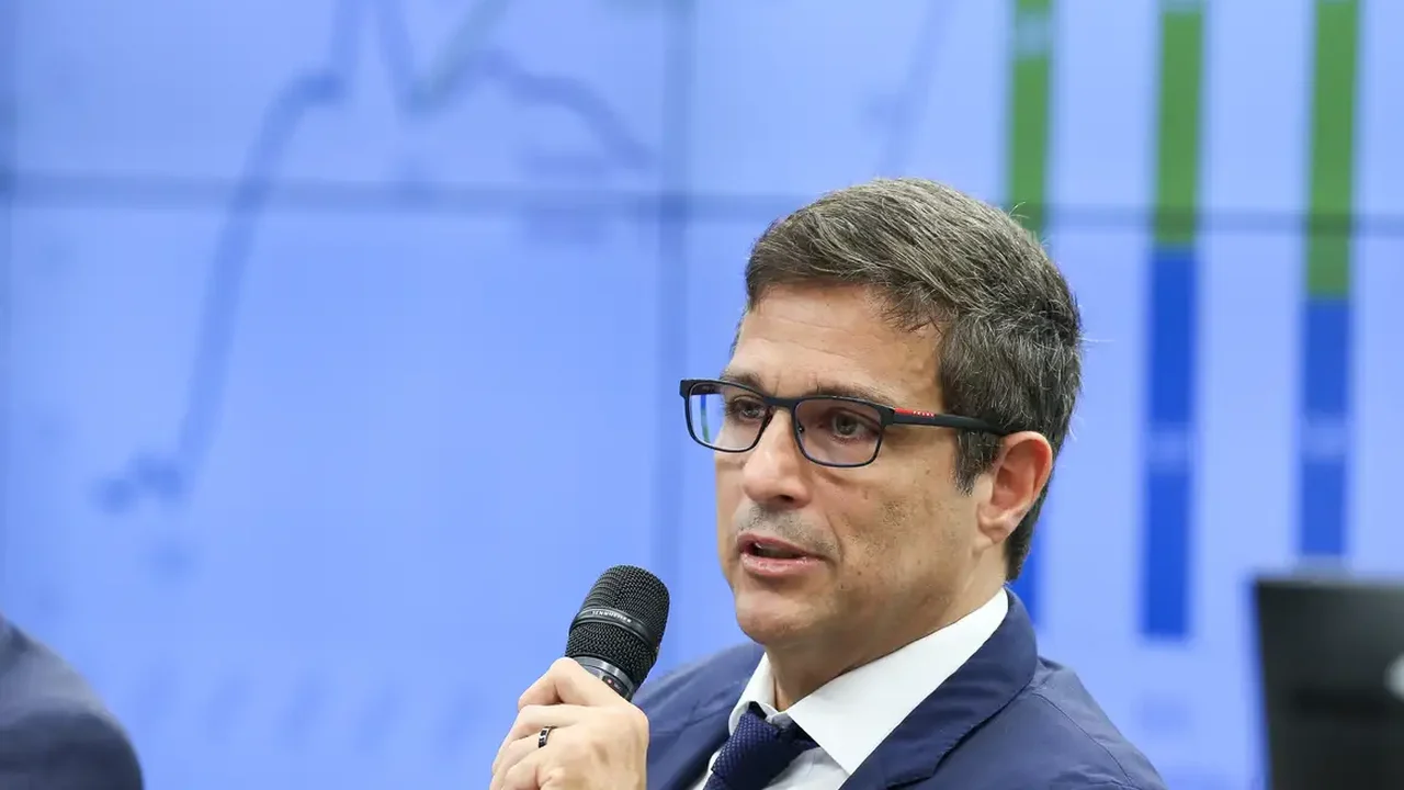 Campos Neto diz não ver hoje capacidade de o País ter taxa de juros muito abaixo do nível atual