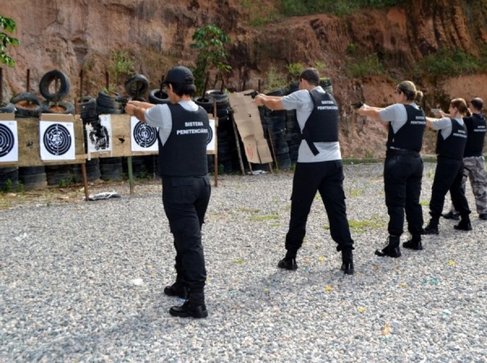 Governador envia à ALE qualificação de agentes penitenciários