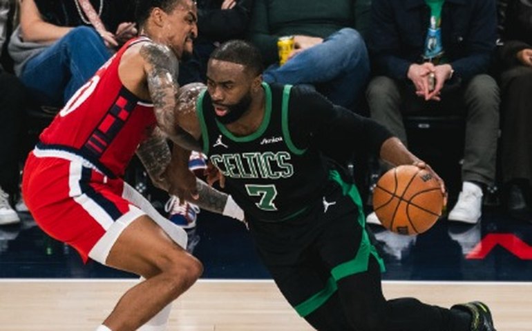 Celtics arrasam Clippers com 50 pontos de Jaylen Brown; Curry lidera triunfo dos Warriors