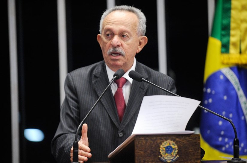 No Senado: Benedito de Lira saúda Maceió pelos seus 200 anos