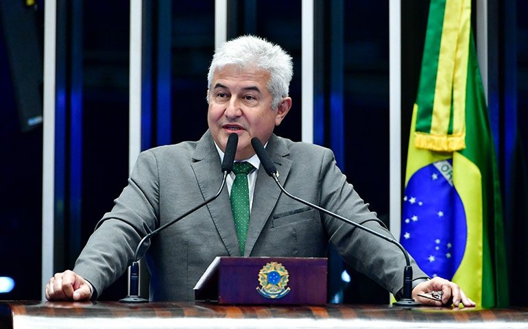 Visita de Maduro 'perturba o cerne da democracia', diz Pontes
