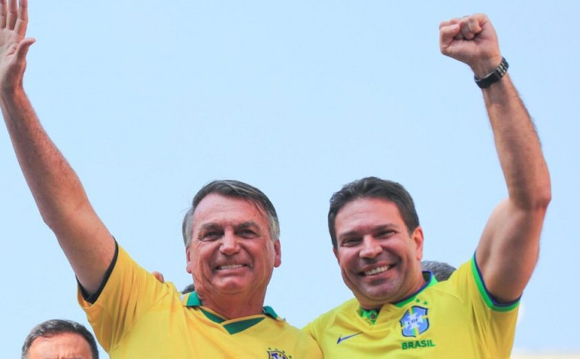 Polícia Federal indicia Bolsonaro, Filho e Ramagem por suposta espionagem ilegal