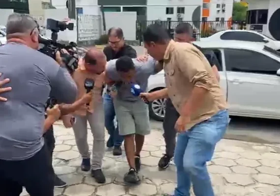 Homem que tentou assaltar três estudantes no Poço confessa crime e diz que queria comprar drogas