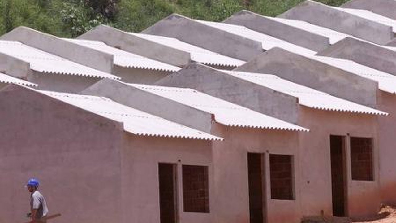 Tenda planeja construção de 10 mil casas de madeira ao ano