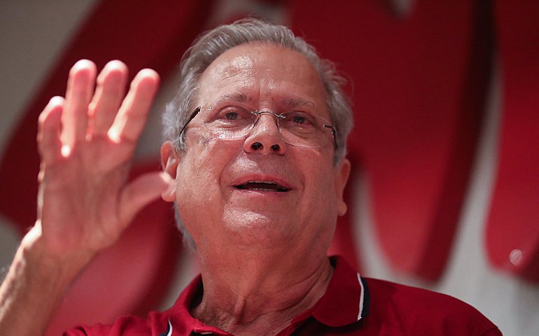 Dirceu diz que Lula 3 é governo de 'centro-direita': 'Falo isso e todo mundo fica indignado'