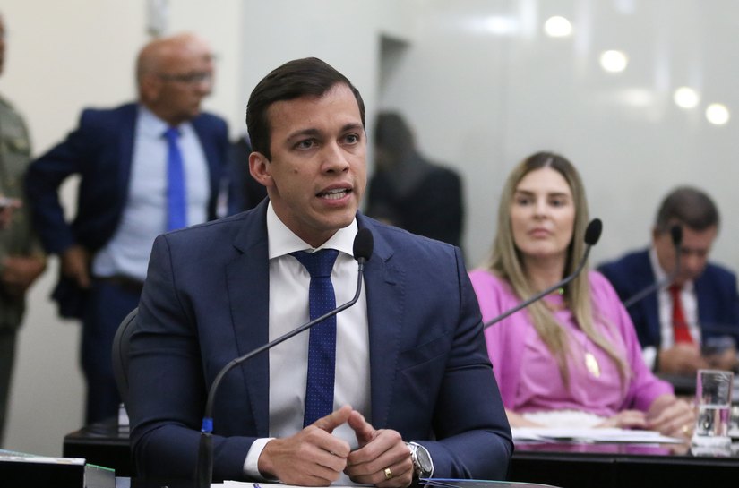 Buscando responsabilidade pelas vítimas da Braskem, deputado Leonam volta a cobrar punição severa para mineradora