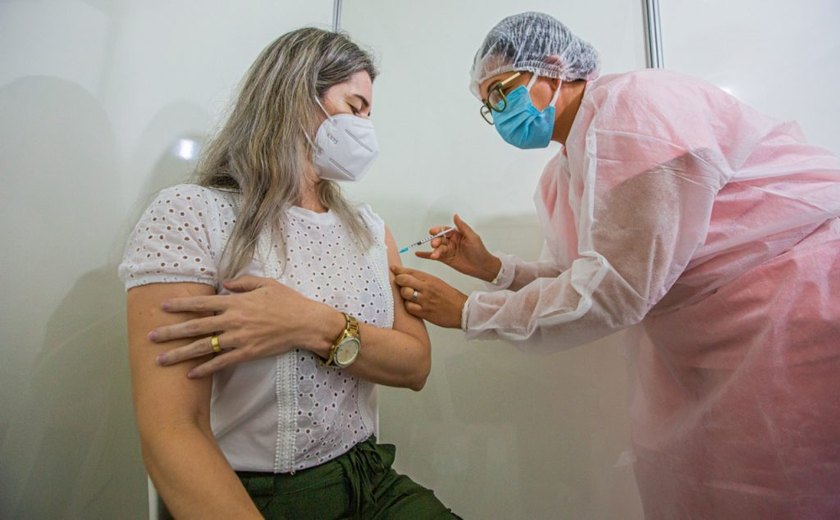Arapiraca convoca população que ainda não tomou a segunda dose da Coronavac e AstraZeneca