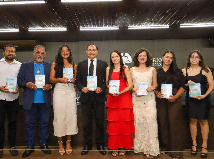 II Antologia Jurídica Alagoana é lançada com textos de 20 autores