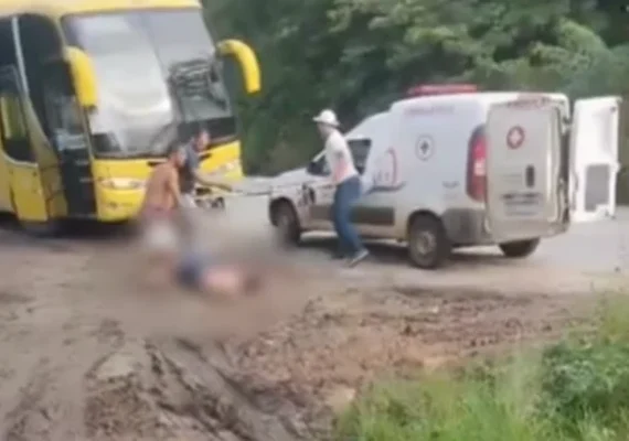 Estudante leva choque ao subir em ônibus escolar no interior de Alagoas e é transferida de helicóptero para Maceió