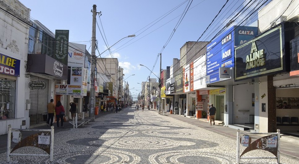 Cliente morre dentro de agência bancária em Aracaju