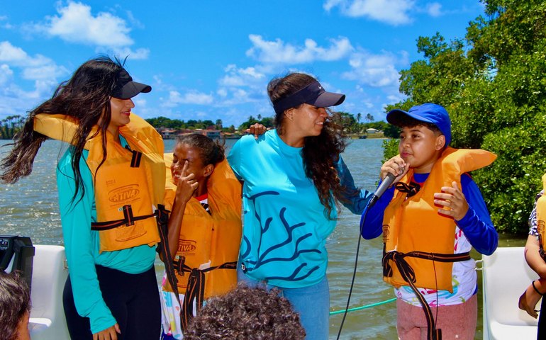 Semana da Água do IMA encerra programação com atividade no barco-escola