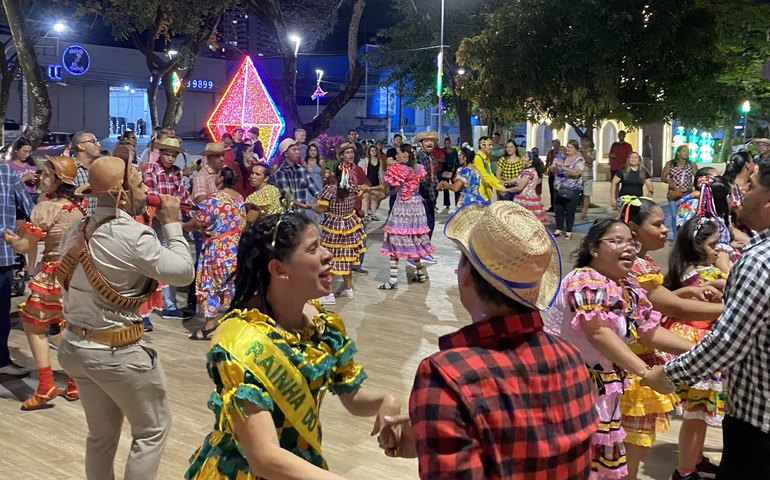 Circuito Junino 2025 da Semed envolveu estudantes, comunidade e instituições parceiras