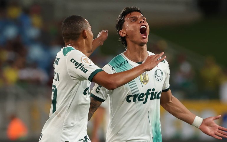 Palmeiras faz o que paulistas não conseguiram e derrota Cuiabá na Arena Pantanal