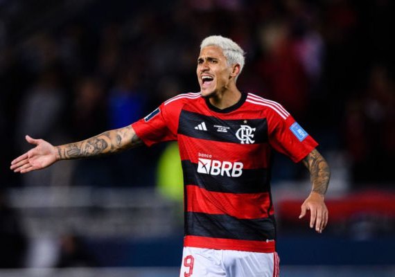Após tapa na cara, Pedro é multado e fica fora da partida na Libertadores