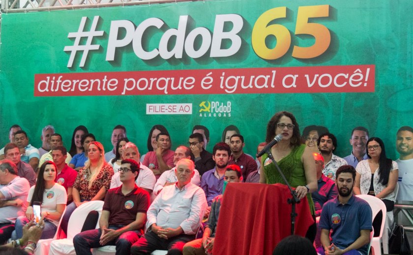 Em ato, PCdoB se fortalece com projeto ousado para Alagoas