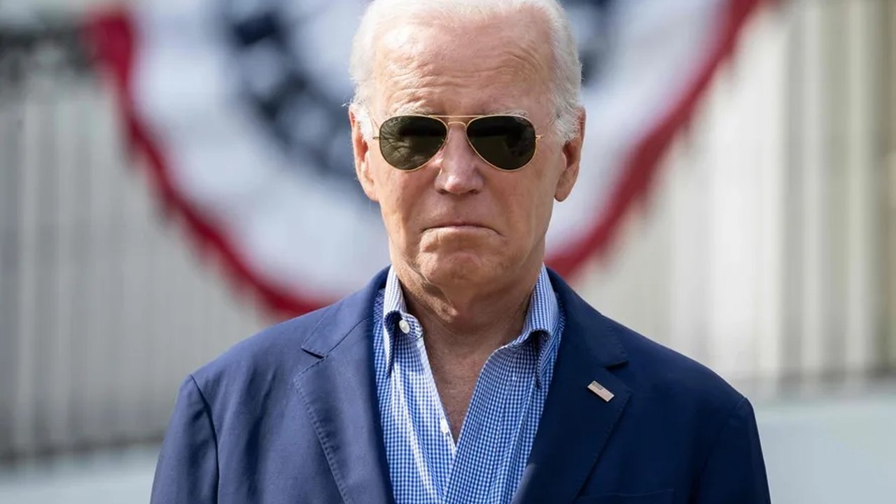 De férias na praia, Biden evita comentar sobre novas acusações contra Trump