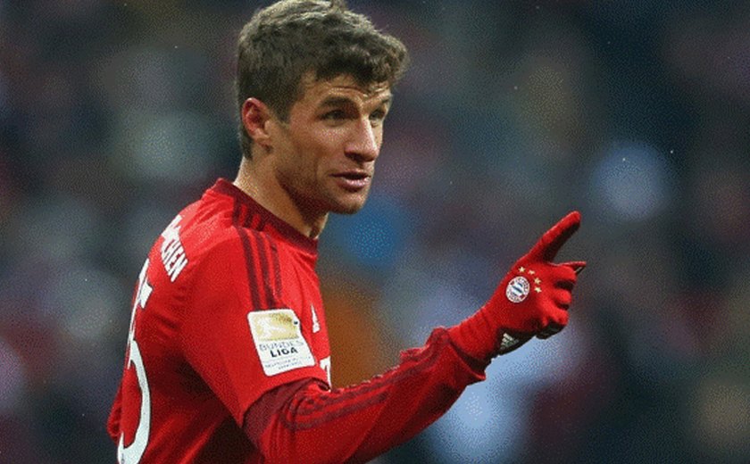 Em dia pouco inspirado do Bayern, Muller &#8216;descomplica&#8217; e time vence o Hertha em casa