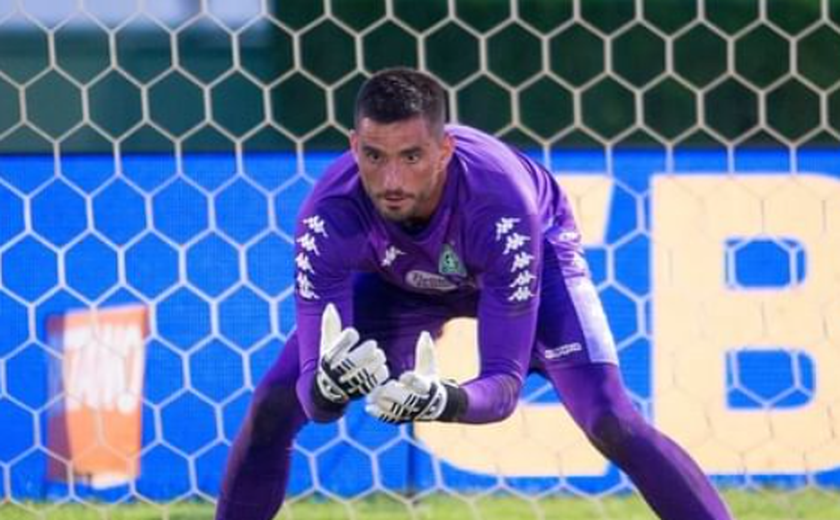 Goleiro reserva do Guarani passa por cirurgia e desfalca time na última rodada da Série B
