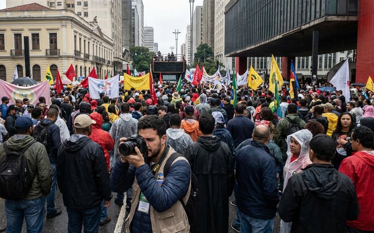 'Sem anistia': protestos em Rio, São Paulo, Brasília e mais capitais miram Bolsonaro e 'Congresso inimigo do povo'