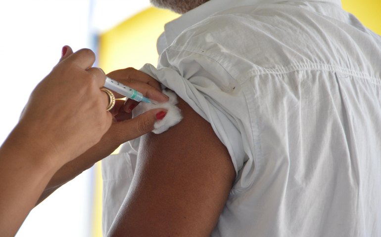 SUS irá incorporar a vacina contra dengue em 2024