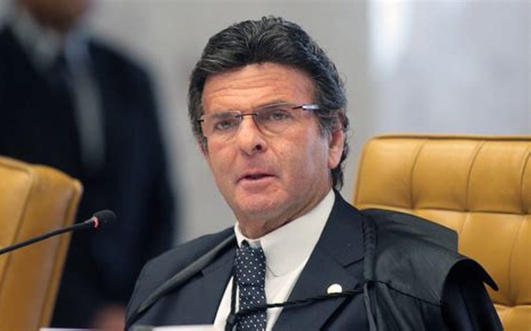 STF continua vigilante contra qualquer forma de agressão à instituição, diz Fux