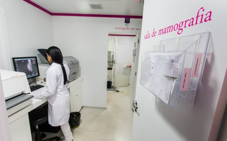 Comissão de Saúde debate incorporação de medicamentos para câncer de mama pelo SUS