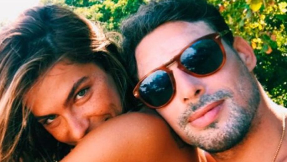 Mariana Goldfarb se declara a Cauã Reymond