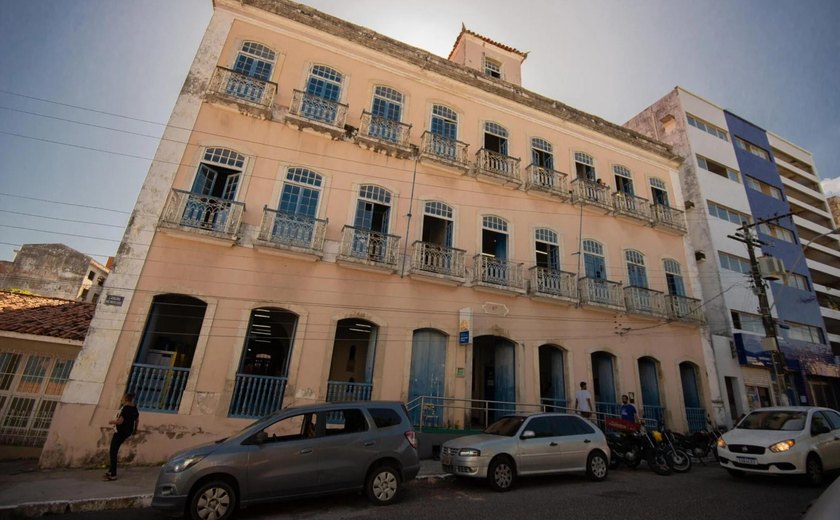 Biblioteca Pública Estadual Graciliano Ramos fecha nesta sexta para manutenção