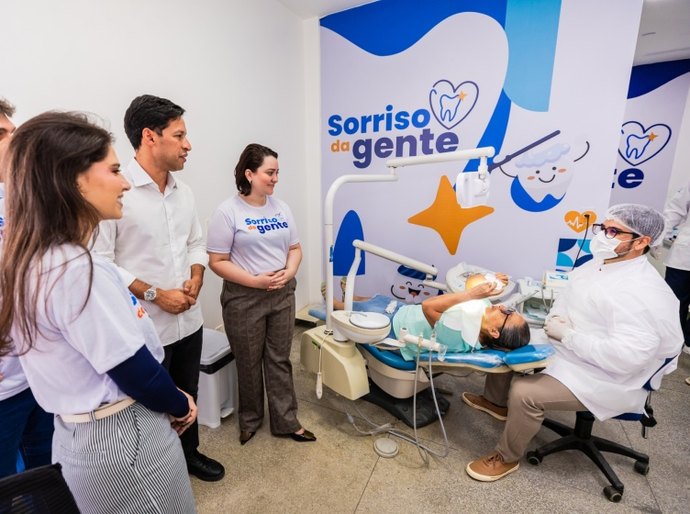 Prefeito Rodrigo Cunha inaugura Centro Odontológico do Sorriso da Gente e amplia atendimento especializado em Maceió
