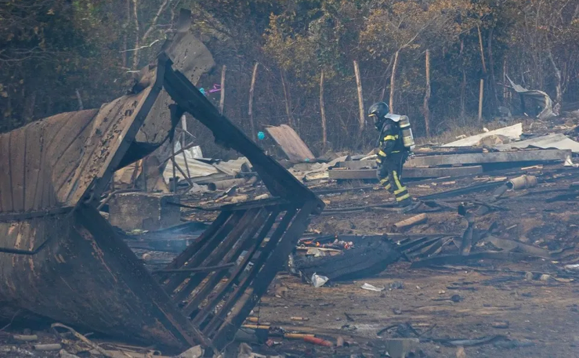 Depósito que explodiu tinha substâncias altamente explosivas não utilizáveis em artefatos pirotécnicos