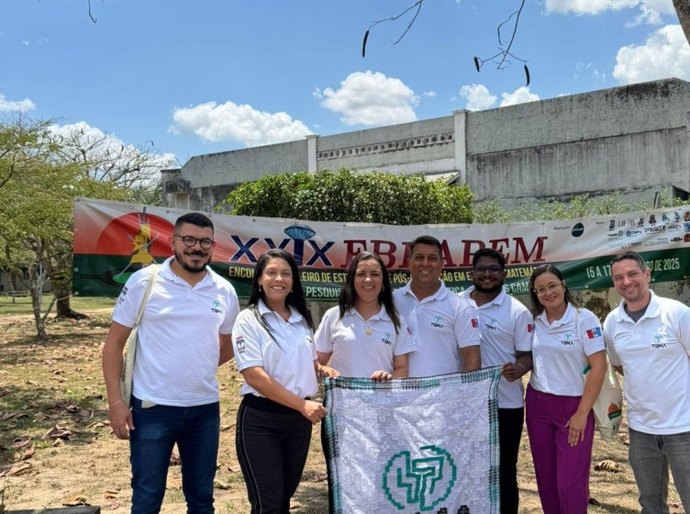 Professora da Semed apresenta pesquisa sobre uso de vídeos autorais em evento nacional