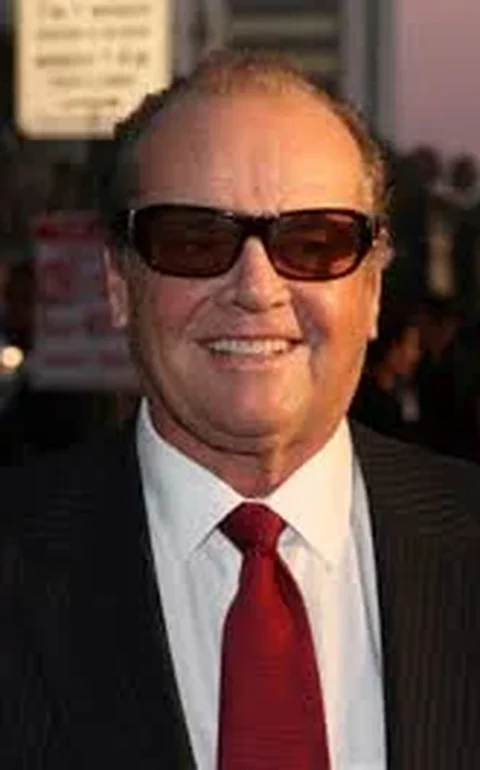 Jack Nicholson completa 89 anos e surge em rara foto ao lado de Joni Mitchell