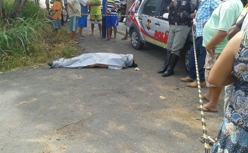 Idoso passa mal e morre em ponto de ônibus em Arapiraca