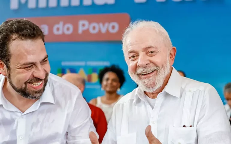 Boulos afirma que missão dada por Lula é 'colocar o governo na rua'