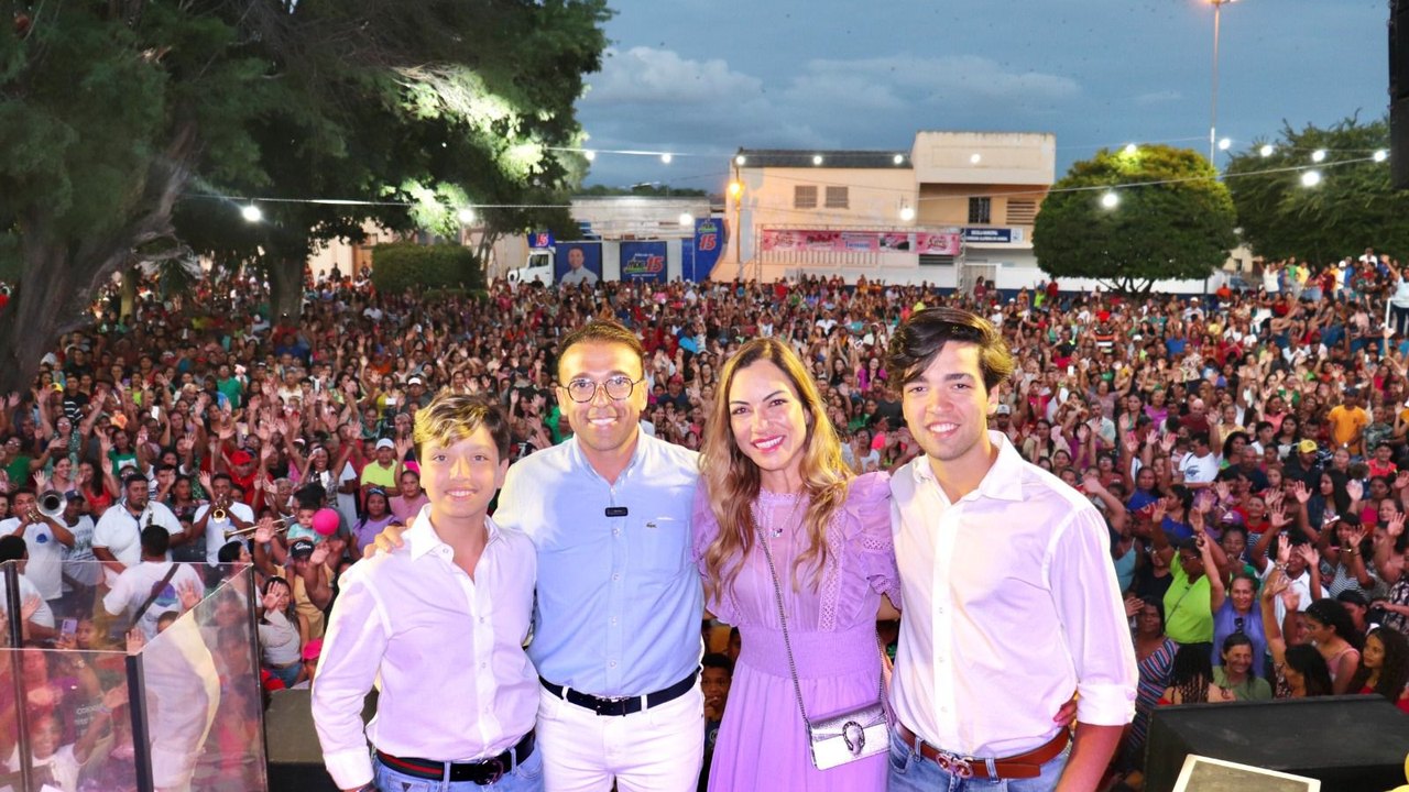 Prefeitura de Major Izidoro realiza festa em homenagem ao Dia das Mães