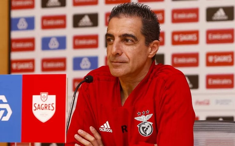 Português Renato Paiva é contratado para comandar o Bahia na temporada 2023