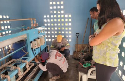 Prefeitura de Palmeira realiza manutenção em dessalinizador do bairro São Francisco