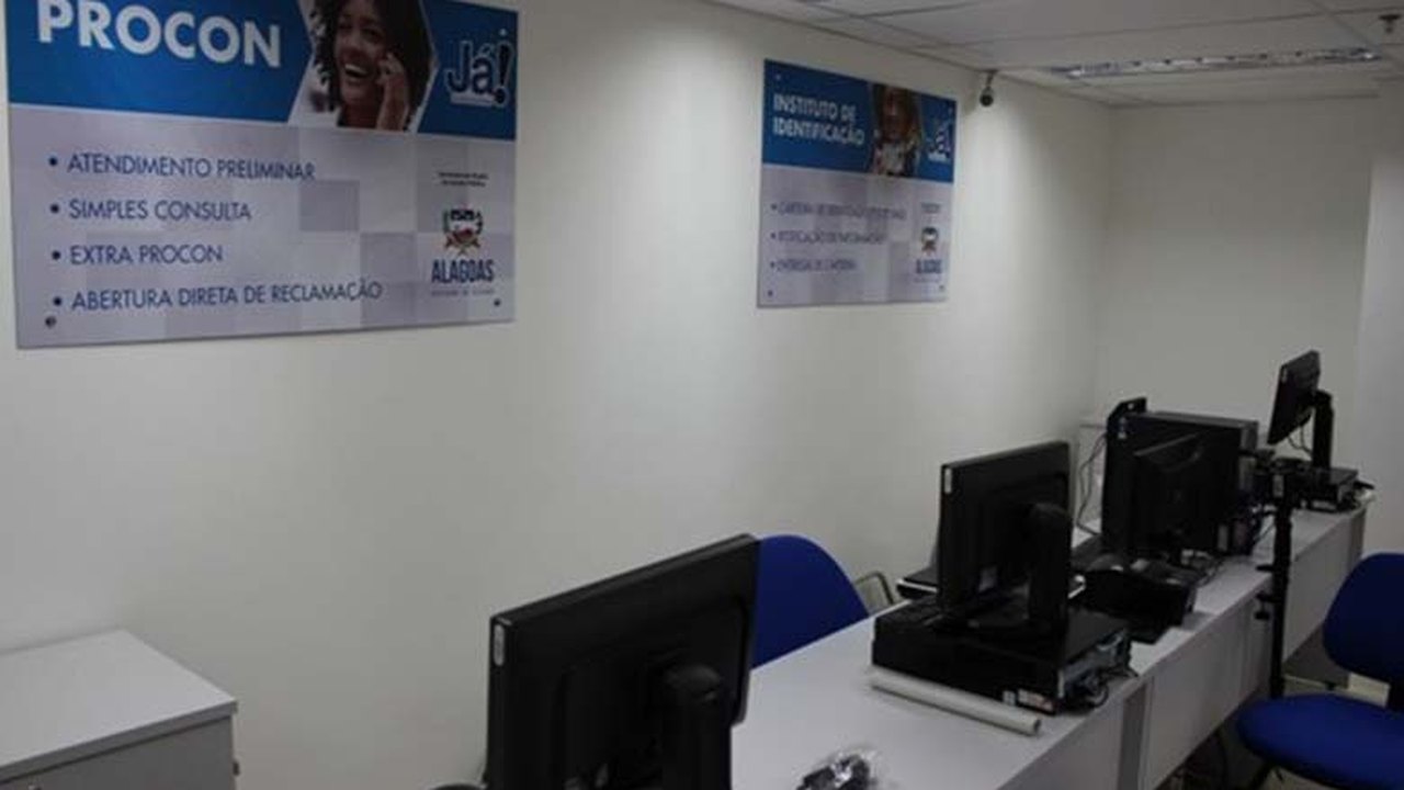 Capacitação interna altera horário de funcionamento da Central Já!