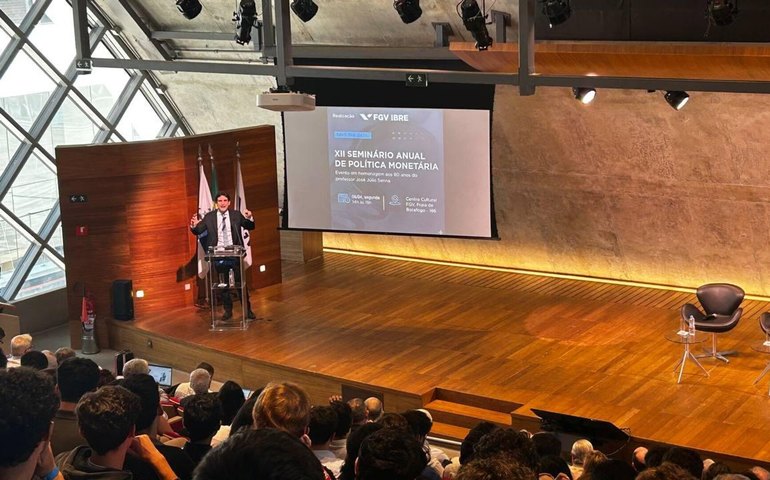 Galípolo: choques de oferta explicam dissonância; Brasil não tolera inflação alta